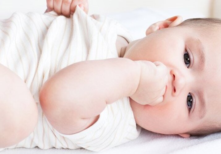 Dojčenská kolika - prečo ku nej dochádza a ako proti nej bojovať?>