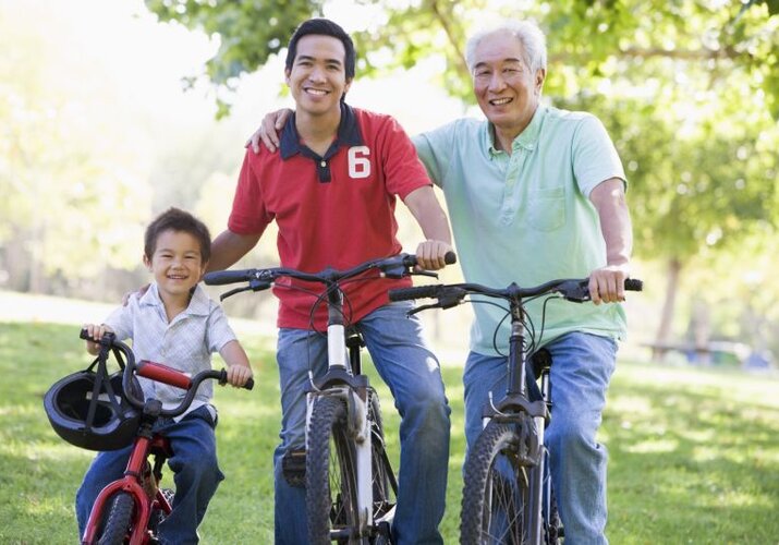 Bicykel a dieťa: Kedy je vhodné voziť ho v sedačke?>