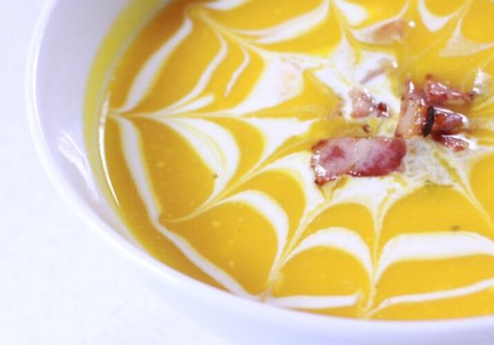 Videorecept - Luxusní dýňová polévka se slaninou>