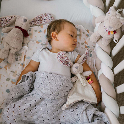 BABYONO Mazlíček s úchytem na dudlík Zajíček Milly 0m+