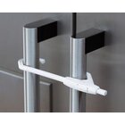 BABYDAN Uzávěr na úchytky dvířek 1 ks