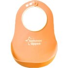 TOMMEE TIPPEE Plastový podbradník Basic-oranžová