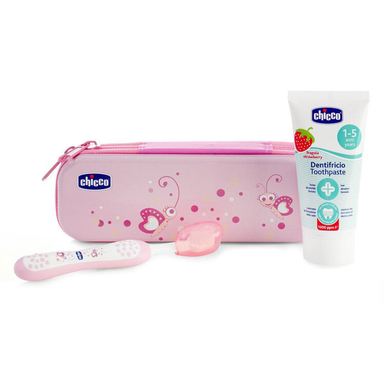 E-shop CHICCO Set zubní kartáček a pasta s fluorem v pouzdře Always Smiling růžová 12m+