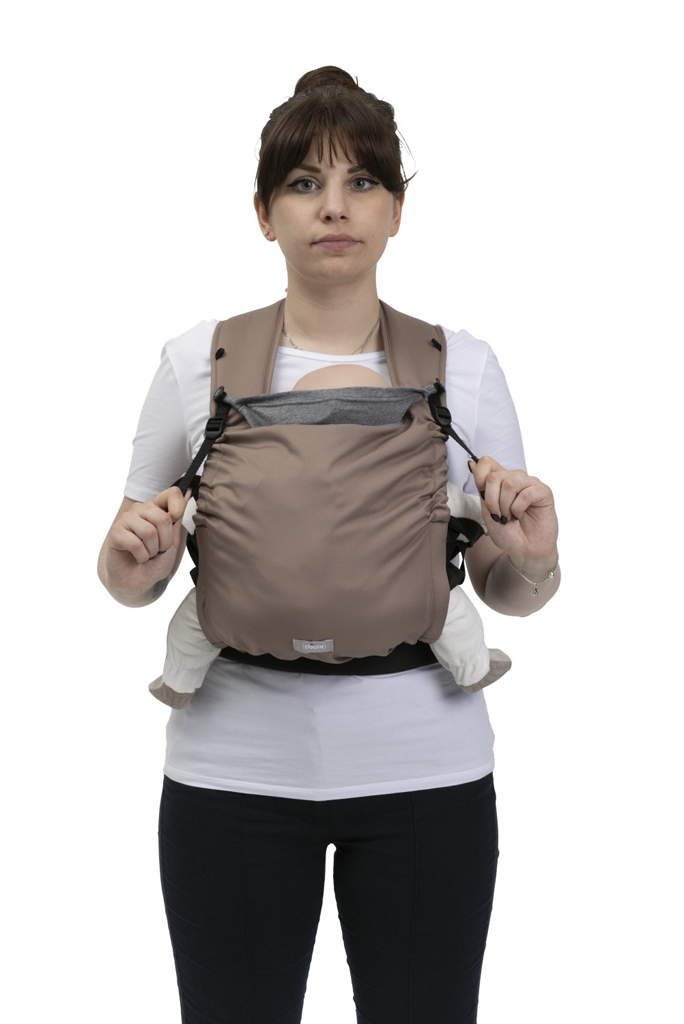 CHICCO Skin Fit - Warm Beige gyermek hordozó termék 2. képe