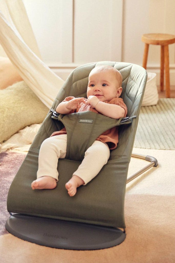 BABYBJÖRN Bliss Pihenőszék Dark Green Woven Petal, sötétszürke váz termék 2. képe