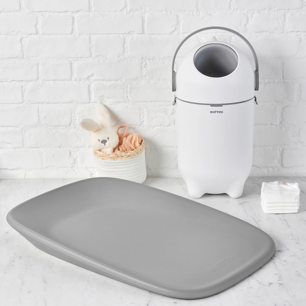 NATTOU Puha Softy Grey BPA-mentes pelenkázó alátét 50x70 cm termék 2. képe