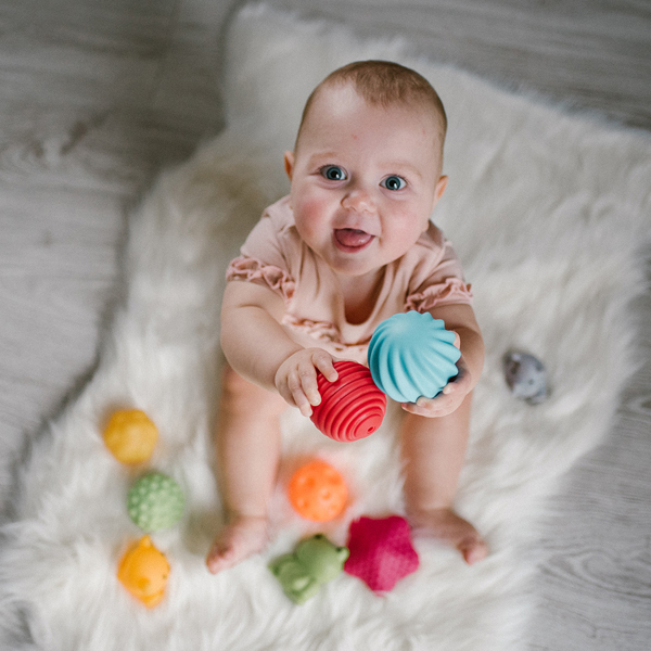 BABYONO Érzékszervi játékok 6 db, 6h+ termék 2. képe