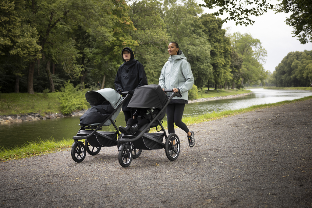 THULE SZETT 3 az 1-ben Urban Glide 3 Black babakocsi Maple Mid Blue autósüléssel, kapaszkodóval és adapterekkel termék 2. képe