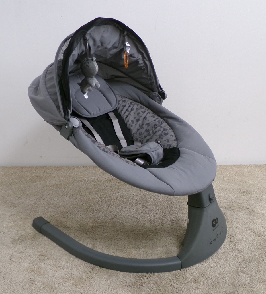 KINDERKRAFT Lehátko houpací s melodií 2v1 Lumi, do 9 kg, Premium Dark grey