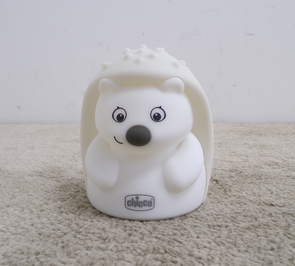 CHICCO Lampička noční světlo dobíjitelné, přenosné Sweet Lights - Ježek