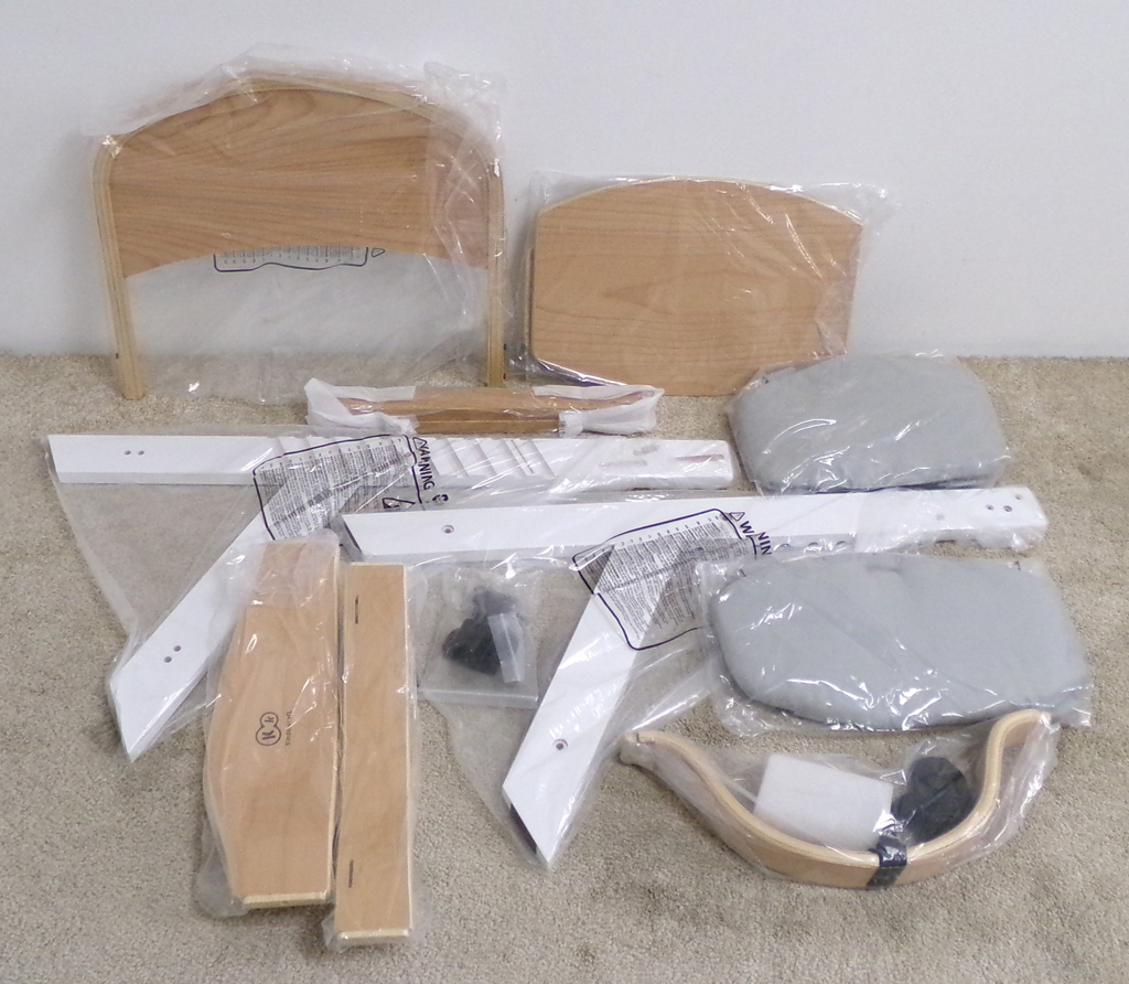 KINDERKRAFT Židlička jídelní Enock s polstrováním White wooden, Premium