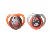 TOMMEE TIPPEE Šidítko symetrické C2N silikon Night 2 ks (0-6 m) černá/oranžová TOMMEE TIPPEE Šidítko symetrické C2N silikon Night 2 ks (0-6 m) černá/oranžová