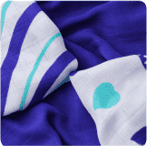 KIKKO Bambusové ubrousky Hearts&Waves 30x30 (9 ks) – ocean blue KIKKO Bambusové ubrousky Hearts&Waves 30x30 (9 ks) – ocean blue