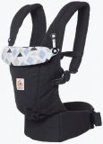 ERGOBABY Adapt Nosítko – Triple Triangles ERGOBABY Adapt Nosítko – Triple Triangles