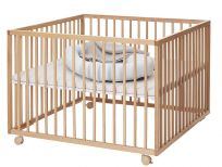 BABYDAN Dřevěná ohrádka Comfort Large 99x99x73cm, natur BABYDAN Dřevěná ohrádka Comfort Large 99x99x73cm, natur
