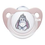 NUK Dudlík Disney - Medvídek Pú, silikon, V2 (6-18 m.) růžový + box NUK Dudlík Disney - Medvídek Pú, silikon, V2 (6-18 m.) růžový + box